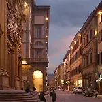 Hotel De La