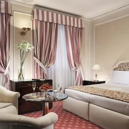 De La Hotel 4*