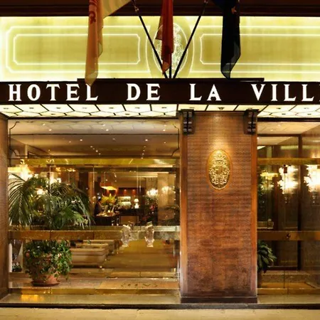 Hotel De La 4*